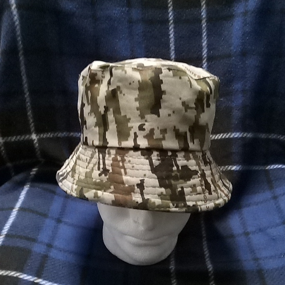 Camo Bucket Hat unisex